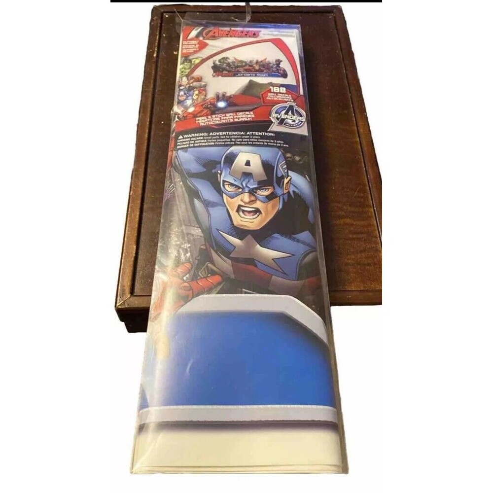 Marvel Avengers Peek & Stitch Wall Decals Reusable‎ Wall Accent 1 Self Adhesive